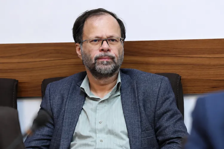 آیا برنامه‌سازان در جنوب می‌ماند؟ پاسخ قائم‌مقام سیمای رسانه ملی به آینده‌ روایت‌های میدانی