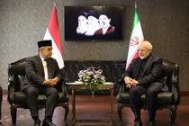 کسی می‌تواند با آمریکا مذاکره کند که آماده دفاع و جنگ باشد