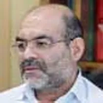 صدای گام دوم در «رادیو انقلاب»