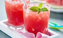 طرز تهیه یخ در بهشت هندوانه