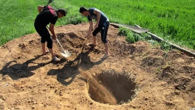 انسداد ۳۲۲ حلقه چاه غیرمجاز در کبودراهنگ