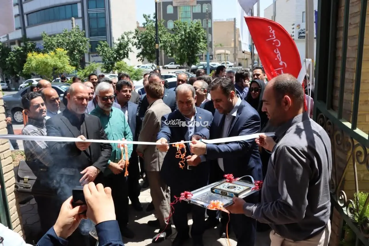 رونمایی از پوستر رویداد بین المللی راه ابریشم و افتتاح دبیرخانه مرکز بین‌المللی پایتخت جاده ابریشم سمنان