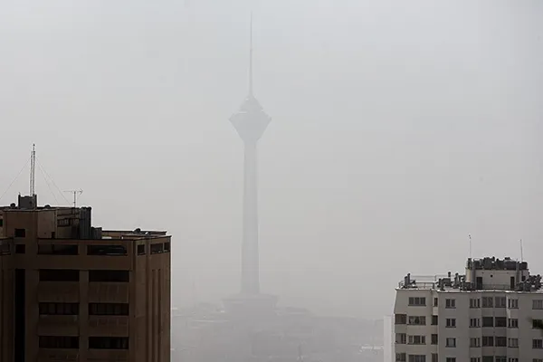 تهرانی‌ها در سال ۱۴۰۱، ۱۷۰ روز هوای آلوده تنفس کردند