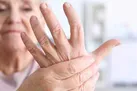 علل و راه های درمان خشکی مفاصل