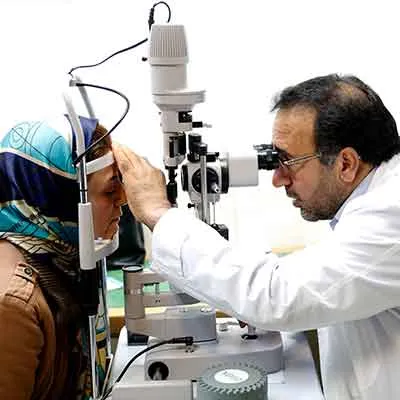 ارائه بیش از ۳۰ هزار خدمت تخصصی چشم پزشکی در بیمارستان امام خمینی (ره) اهواز