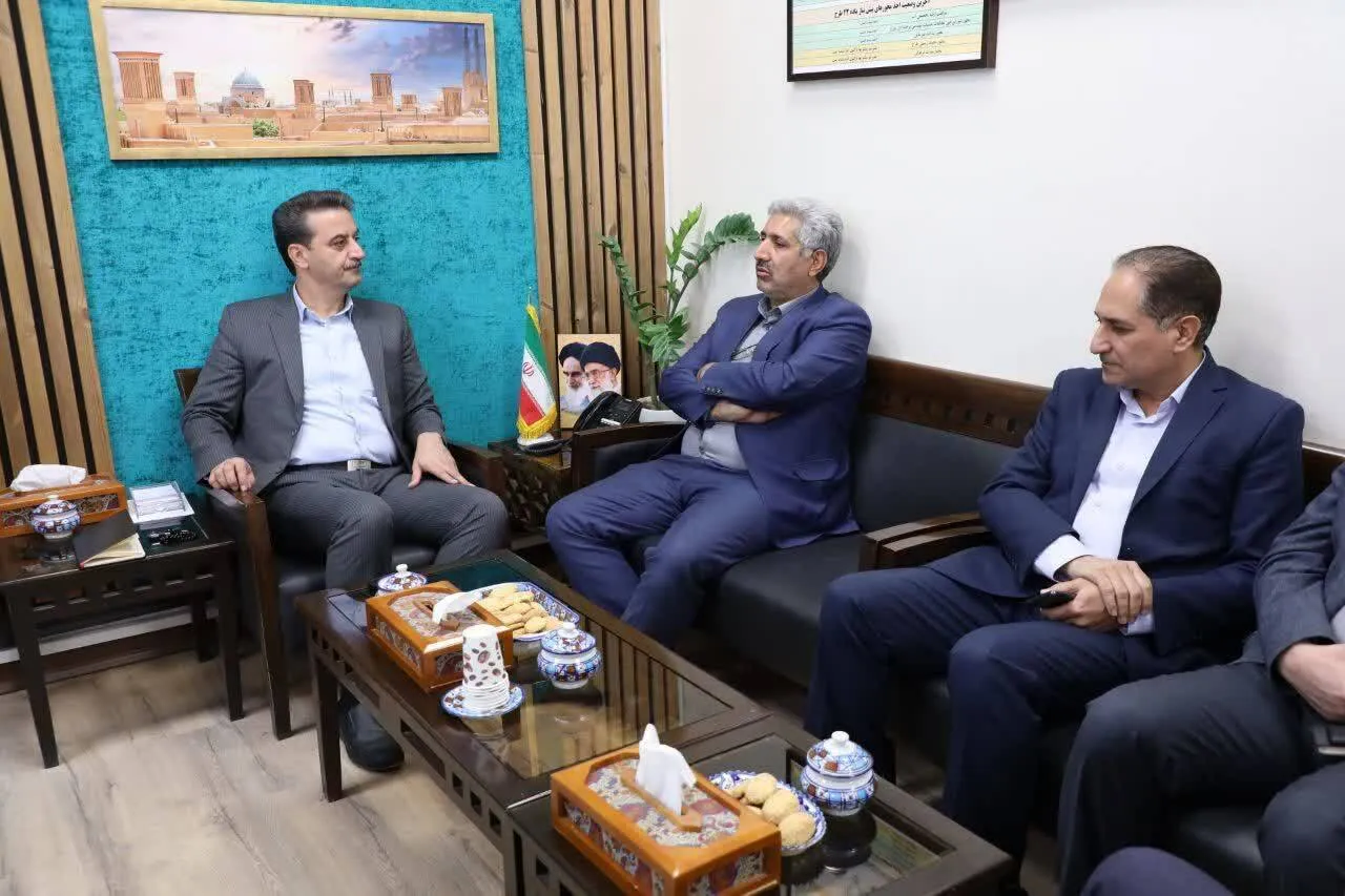 توسعه زیرساخت‌های فیبرنوری یزد در مسیر شتاب