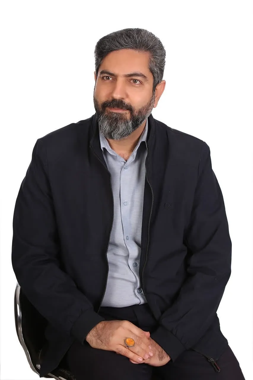 تحول با ساختارهای بزرگ و جلسات پرشمار اتفاق نمی‌افتد