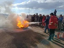 آموزش نکات ایمنی برای کارگران پروژه مسکن ملی
