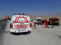 واژگونی مینی‌بوس در محور ابرکوه ـ سورمق با ۸ مصدوم