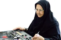 هنگام گوش دادن به برنامه صدای قاشق و چنگال هم شنیده نمی‌شد