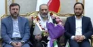 بازگشت دیپلمات مقاوم