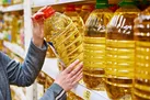 کشف انبار احتکار ۸ میلیاردی روغن و مواد شوینده در هرمزگان