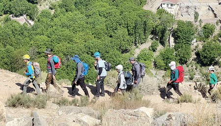 «کوه‌گشت»؛ ترویج فرهنگ کوهنوردی و معرفی طبیعت ایران از قاب تلویزیون