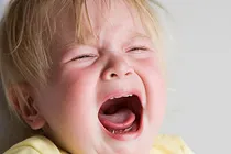 علل جیغ زدن کودک نوپا و روش صحیح برخورد با آن