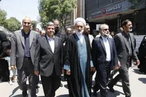 شکوهِ مهمانی کیلومتری غدیر در مسیر شریعتی تا بازار اردبیل