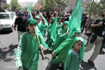 گزارش تصویری | مراسم عزاداری ظهر عاشورا در محله دولت آباد تهران