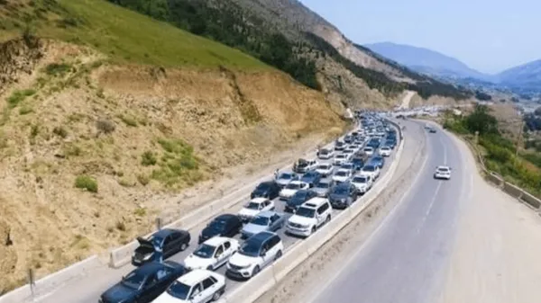 اجرای محدودیت‌های ترافیکی از فردا در جاده‌های شمال