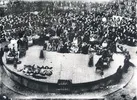 تهران هنوز با نوای تکــایــا نفس می‌کشد