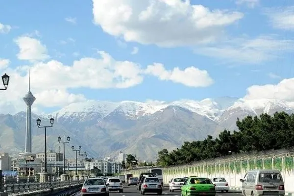 وقوع رگبار رعد و برق در برخی استان‌های کشور