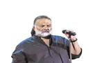 من از پرچمی با سه‌رنگ آمدم