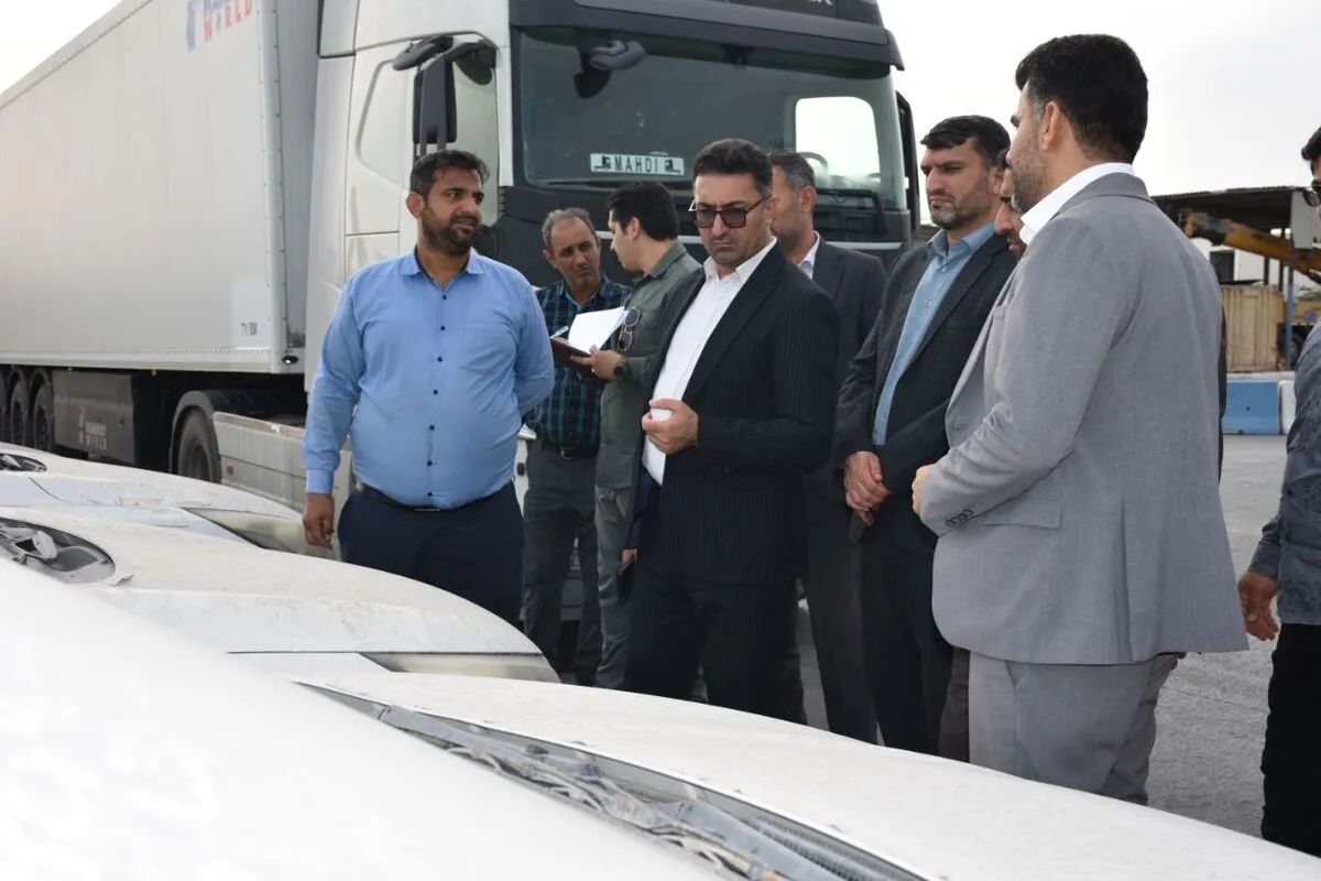 صدور دستور قضایی برای تعیین تکلیف ۱۴۹ خودروی خارجی در بندرلنگه