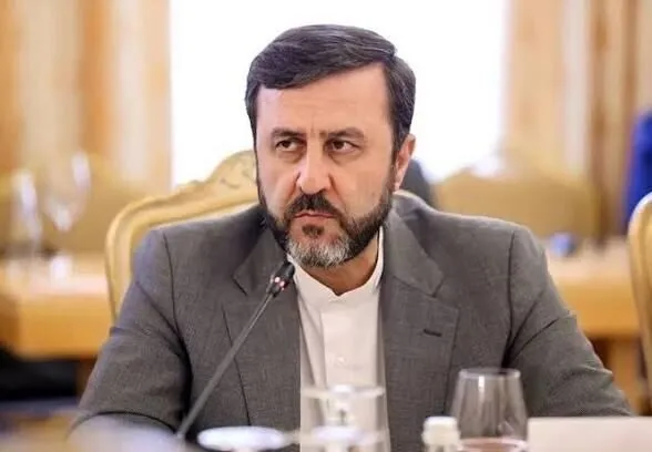 دشمن نباید از مواضع ایران احساس ضعف کند | در جنگ هم مذاکره ادامه دارد