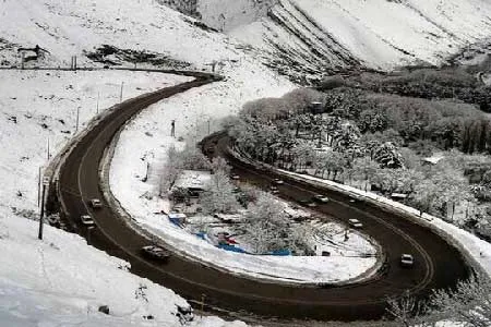 برف و باران در جاده‌های ۷ استان