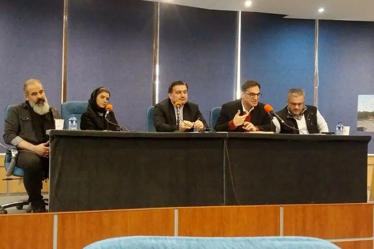 آماده سازی حریم تئاتر شهر پیش از جشنواره فجر 
