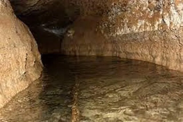 کاهش حداقل ۱۰ متری سطح ایستایی آب‌های زیرزمینی در طول یک دهه گذشته