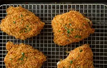 طرز تهیه مرغ پر شده با پنیر