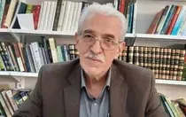 ۱۲ بهمن روز بازگشت ملت به صحنه تصمیم سازی کشور بود