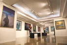 مردی که نقش نور و عشق می‌زد