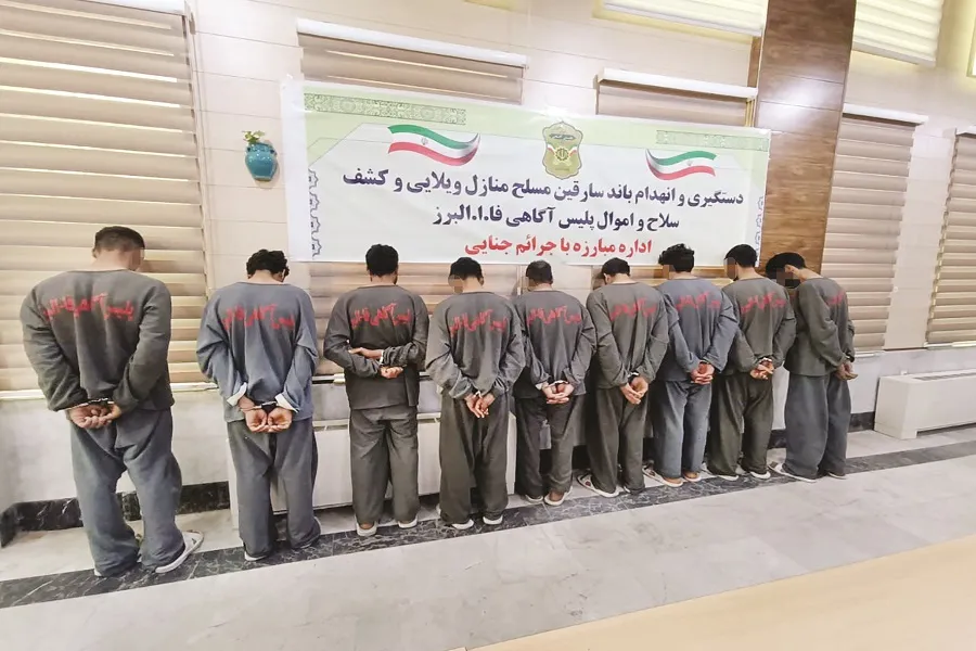 ۱۰مرد افغان پس از ورود غیرقانونی به ایران باند سرقت خشن تشکیل دادند +عکس