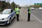 استقرار ۵۰ تیم لیزرگان و کنترل سرعت در بزرگراه‌ها/ لایی‌کشی و حرکات نمایشی خط قرمز پلیس