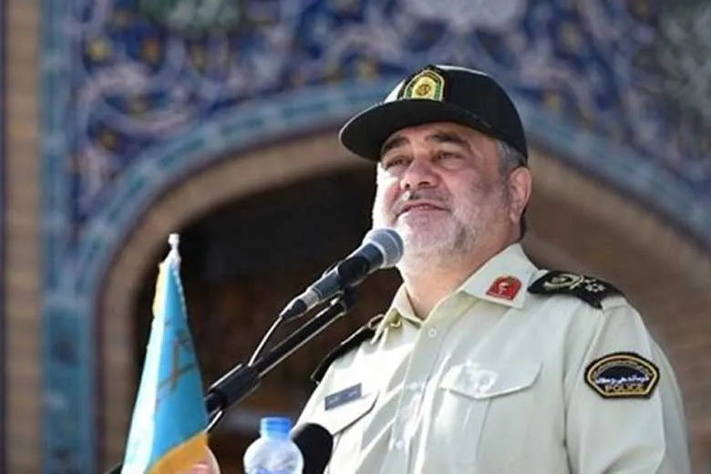 ۱۷ نفر با سلاح جنگی در اغتشاشات دستگیر شدند | قصد دشمن،‌ کشته‌سازی و ادامه آشوب‌ها بود