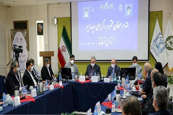 طی ۳ ماه در پوشش واکسیناسیون جلوتر از کشورهای اروپایی و آمریکایی قرار گرفتیم