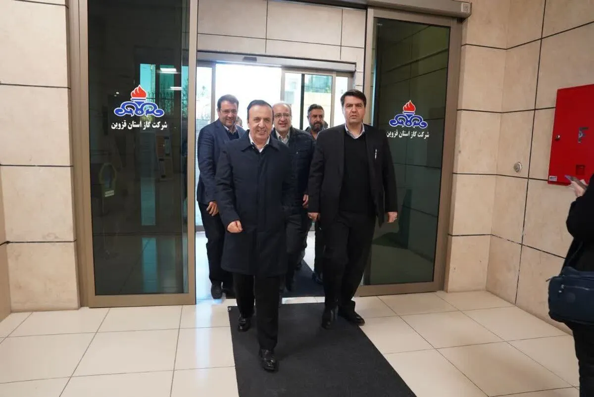  بازدید سرزده استاندار از شرکت گاز استان
