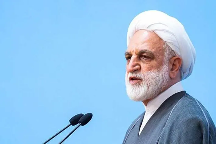 خسارت‌های مادی و معنوی به بار آمده را باید پرداخت کنید