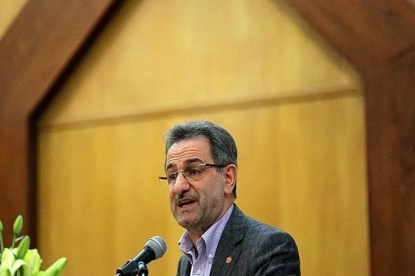 استاندار: محدودیت‌های کرونایی تهران ادامه می‌یابد