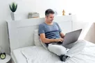 آیا درازکشیدن در حین کار بهتر از نشستن است؟