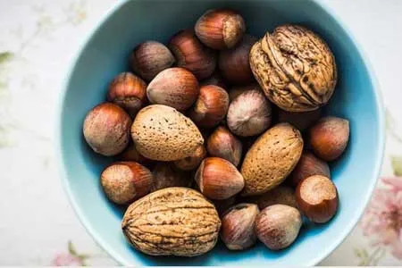 فواید شگفت‌ انگیز آجیل برای سلامتی