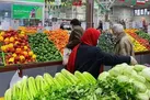 جدول | جدیدترین قیمت های میوه در بازار | خودنمایی میوه های تابستانه در هوای ملس پاییزی