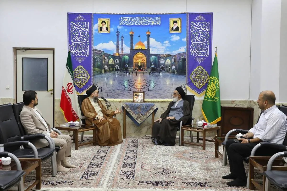 سفر رهبر جریان حکمت ملی عراق به قم و دیدار با تولیت آستان مقدس حضرت معصومه (س)