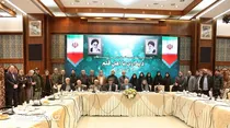 گزارش تصویری | دیدار صمیمانه اهالی قلم با رئیس رسانه ملی
