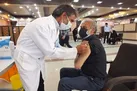 لزوم تزریق دوز چهارم واکسن کرونا در افراد بالای ۷۰سال