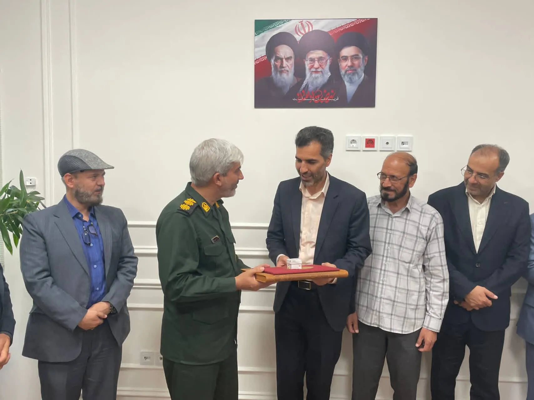 تأکید رییس سازمان مدیریت و برنامه‌ریزی استان بر «گفت‌وگوی واقعی با مردم» در شرایط حساس