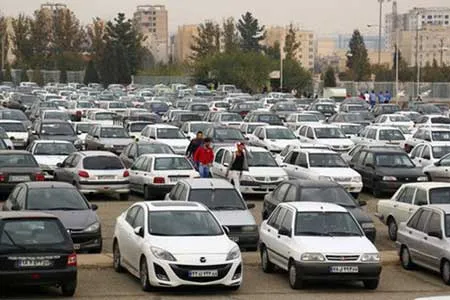 وجود ۱۸ هزار خودروی توقیفی در پارکینگ‌ ها