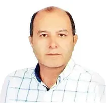 در معرفیِ شاعر و مقامِ او