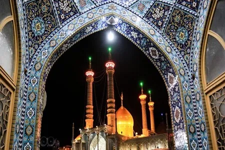 حرم حضرت معصومه(س) و دیگر اماکن مقدس کشور شبانه‌روزی شدند