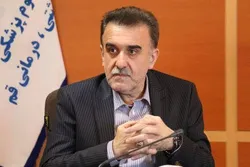 رئیس دانشگاه علوم‌پزشکی قم در قرنطینه (عکس)